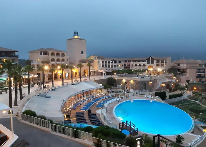 Cap Esterel 公寓 *